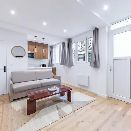 Stylish 4 Stars Near Montmartre & Metro * 파리